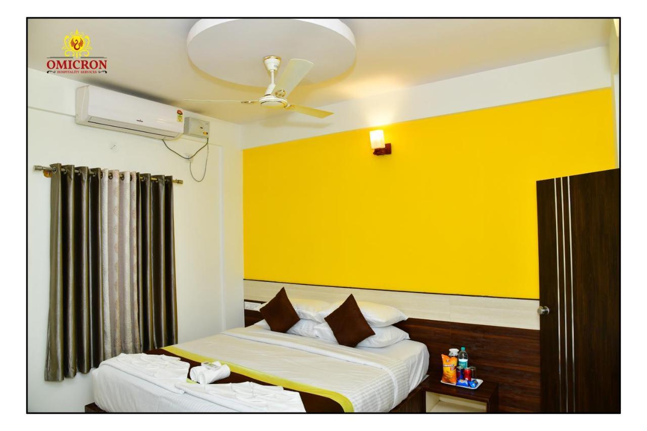 Hotel Omicron 1 Bhk Studio Room Bangalore Exterior photo